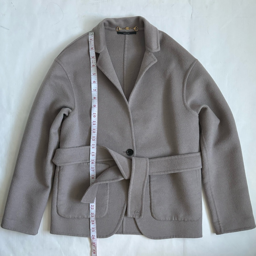 GUCCI Belted Blazer Jacket Neutral Gray Size 40 - Picture 16 of 17
